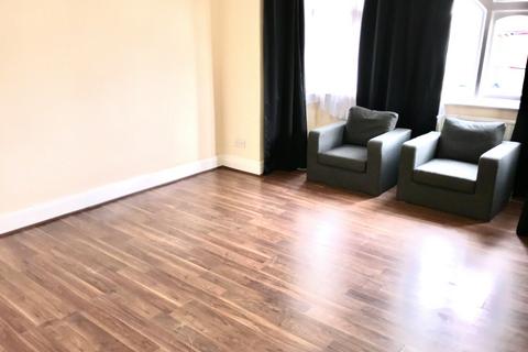 undefined, Northwick Avenue, Kenton, HA3