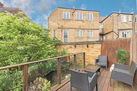 2 bedroom flat to rent, Ingham Road, London NW6