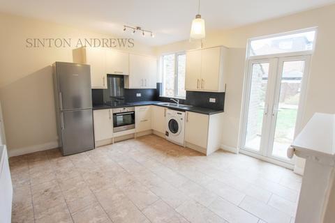 undefined, Hessel Road, Ealing, W13
