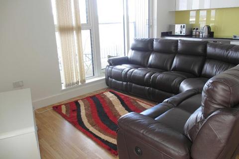 2 bedroom apartment to rent - Millbay Road, Millbay, Plymouth, Devon, PL1 3NJ