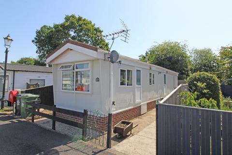 1 bedroom mobile home for sale - Western Avenue, Cavendish Park