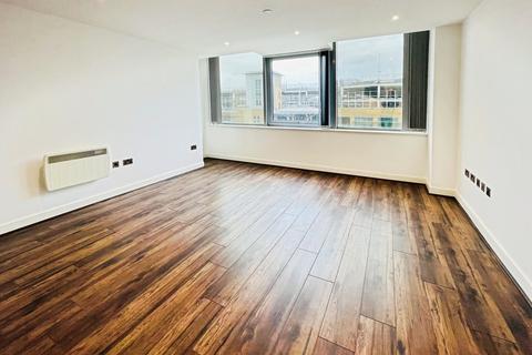 1 bedroom apartment to rent, Churchill Place, Basingstoke RG21