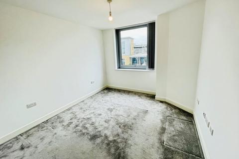 1 bedroom apartment to rent, Churchill Place, Basingstoke RG21