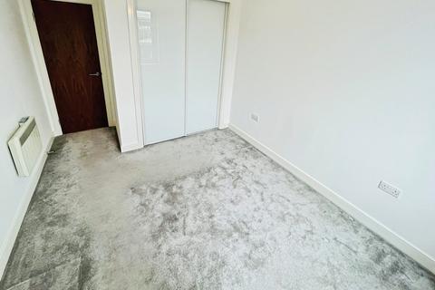 1 bedroom apartment to rent, Churchill Place, Basingstoke RG21