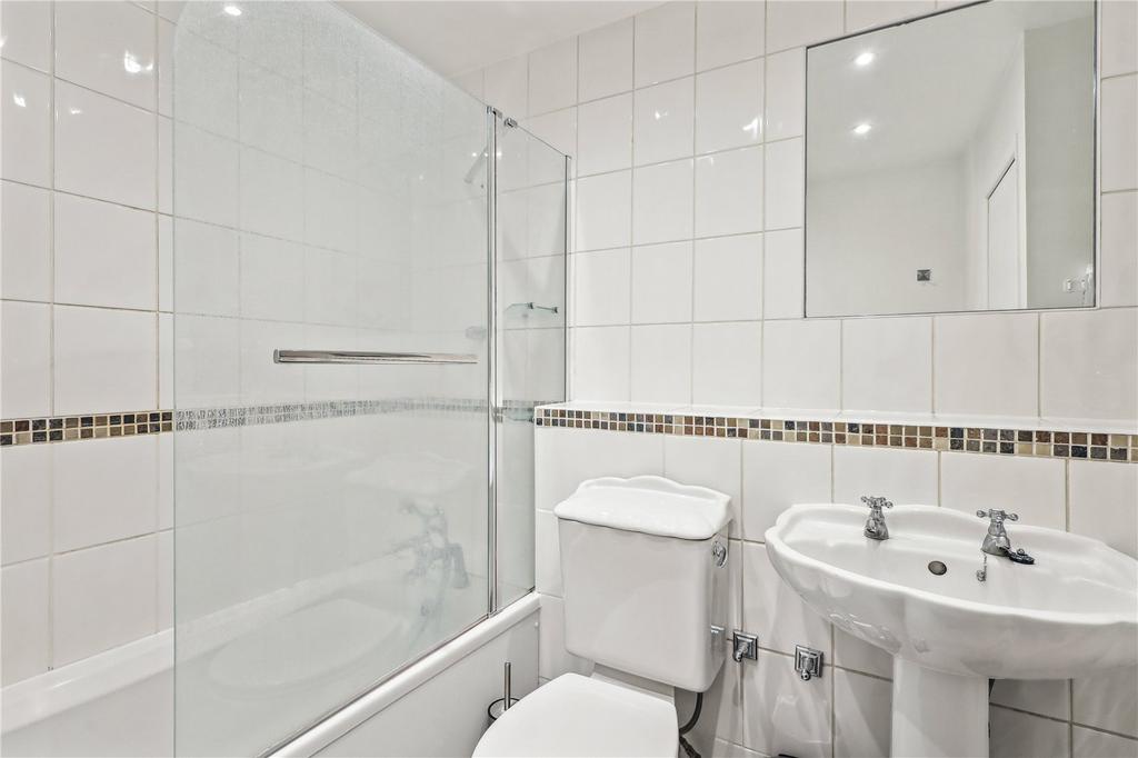 Apartment in London - More
