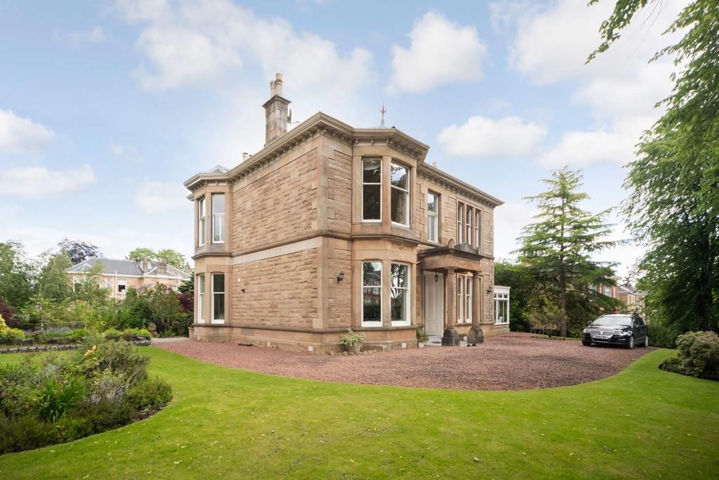387 Albert Drive, Pollokshields, Glasgow, G41 4JN 4 bed detached house £1,750 pcm (£404 pw)