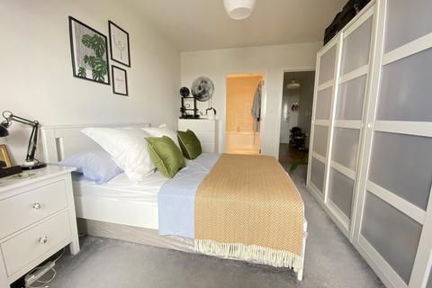 1 bedroom flat to rent, Hampden Road, Hornsey