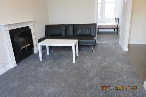 1 bedroom flat to rent, Balsusney Road, Kirkcaldy