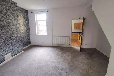 1 bedroom flat to rent, Bedwas Road, Caerphilly CF83
