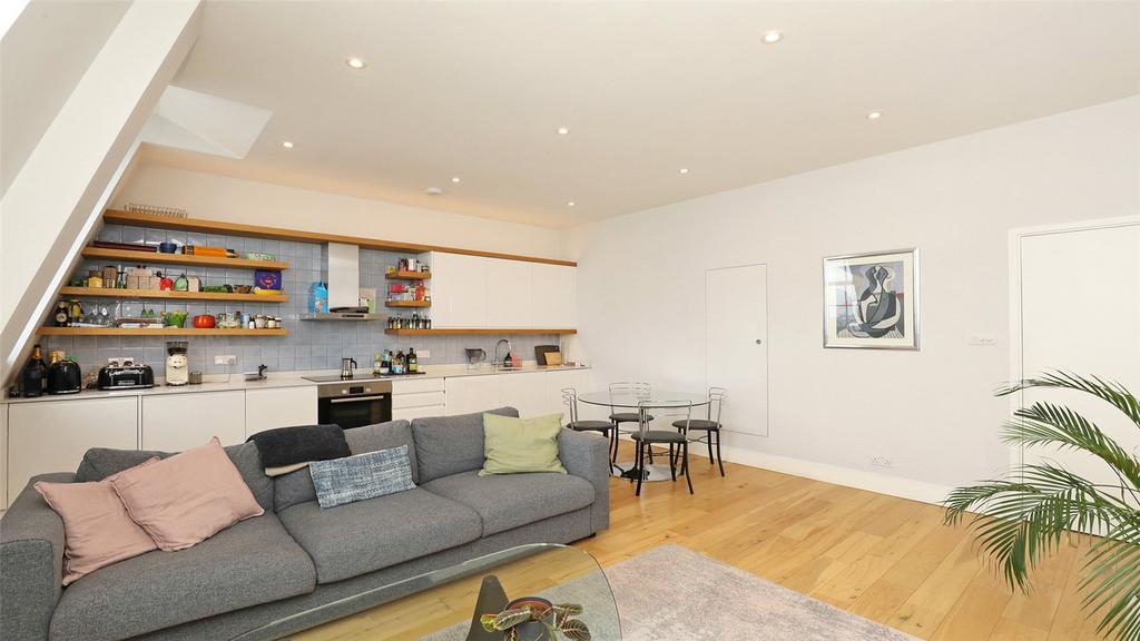 Living / Kitchen