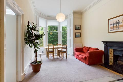 2 bedroom flat to rent, Learmonth Gardens, Comely Bank, Edinburgh, EH4