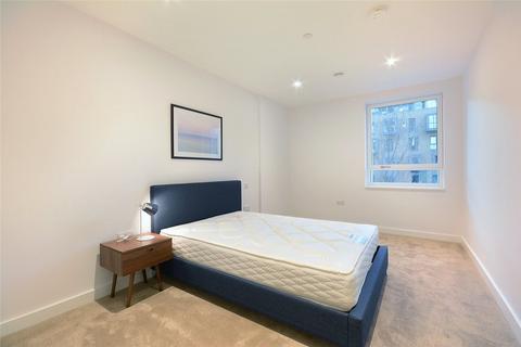 2 bedroom flat to rent, 143 Walworth Road, Elephant and Castle, London