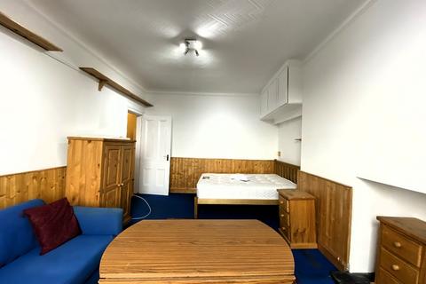 undefined, Peffer Street, Niddrie, Edinburgh, EH16
