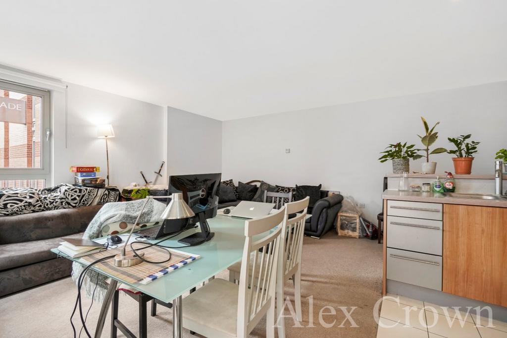 Apartment in London - View 4