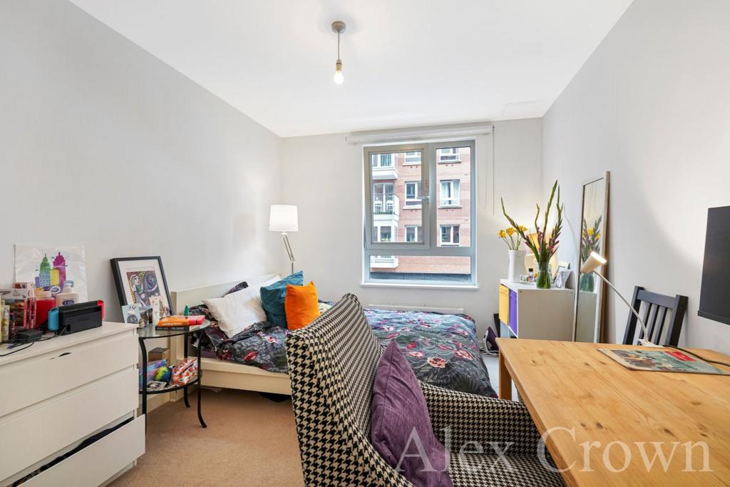 Apartment in London - View 5