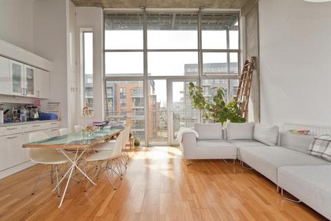2 bedroom apartment to rent, Kingsland Road, London, E8