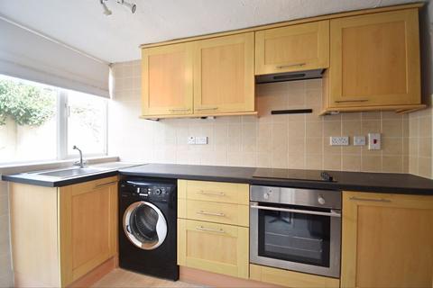 2 bedroom terraced house to rent, Phoenix Park Terrace, Basingstoke RG21