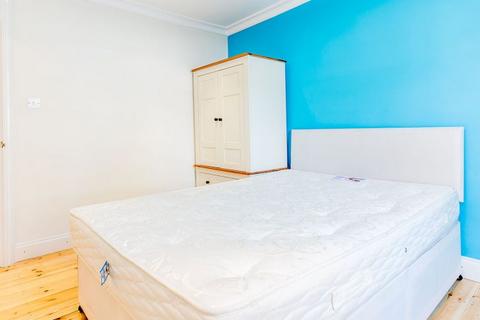 1 bedroom flat to rent, NW1