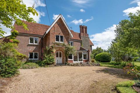 Gatehouse Road Ashey 8 Bed Farm House For Sale 750 000