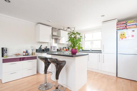 2 bedroom apartment to rent - Upper Rock Gardens, Brighton, East Sussex, BN2