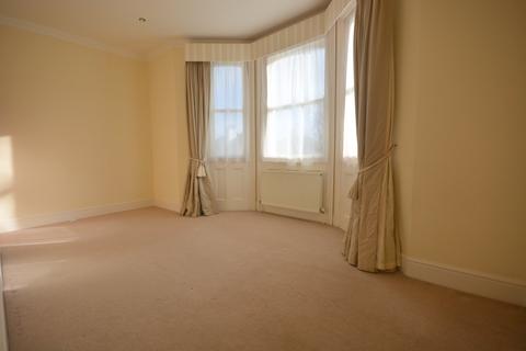 2 bedroom flat to rent, Upper Grosvenor Road, Tunbridge Wells