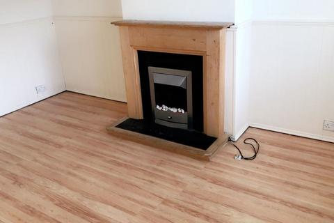 2 bedroom flat to rent, Weoley Castle Road, Birmingham
