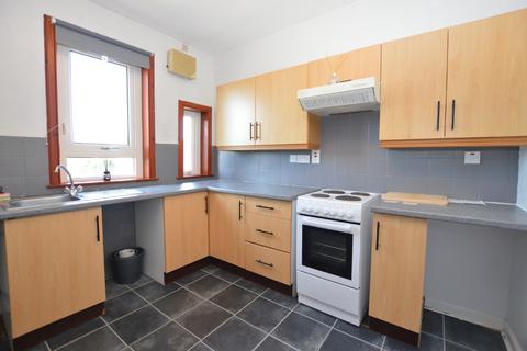 2 bedroom flat to rent, Roselea Terrace, Church Street, Ladybank, KY15