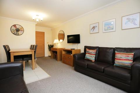 3 bedroom flat to rent, Christchurch Road, Bournemouth