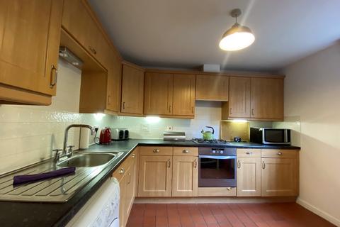 2 bedroom flat to rent, Bonnington Road, Bonnington, Edinburgh, EH6