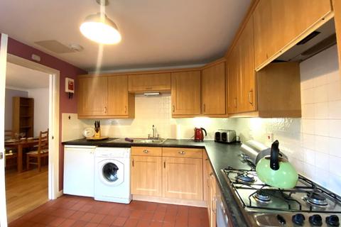 2 bedroom flat to rent, Bonnington Road, Bonnington, Edinburgh, EH6