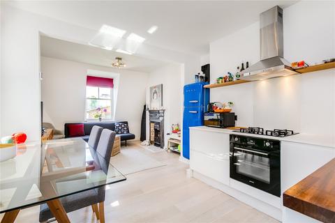 14e Vera Road, London, SW6 6RN