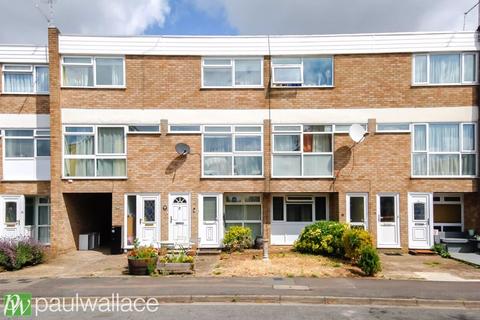 1 bedroom ground floor maisonette for sale, Barclay Court, Hoddesdon