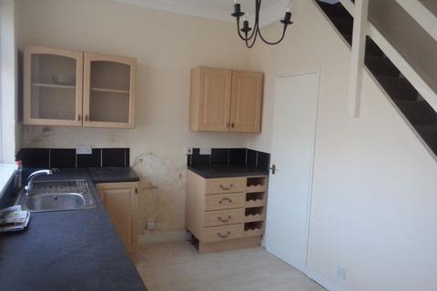 2 bedroom terraced house to rent, Byerley Road, Shildon