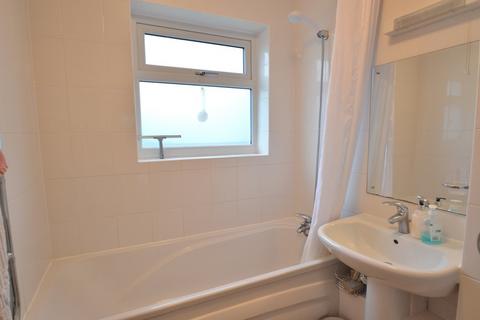 2 bedroom flat to rent, Hiltingbury Road, Eastleigh SO53