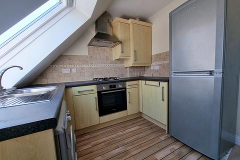 1 bedroom apartment to rent, Woodside Road, Bournemouth