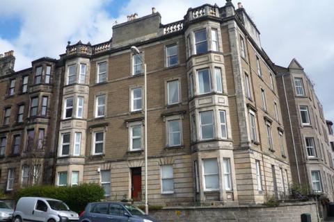 3 bedroom flat to rent, Blackness Avenue, Dundee, DD2