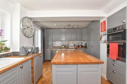 5 bedroom detached house for sale, The Glen, Shepherdswell, Dover, Kent