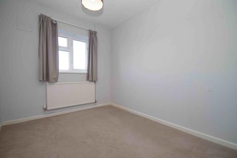3 bedroom flat to rent, Wallingford