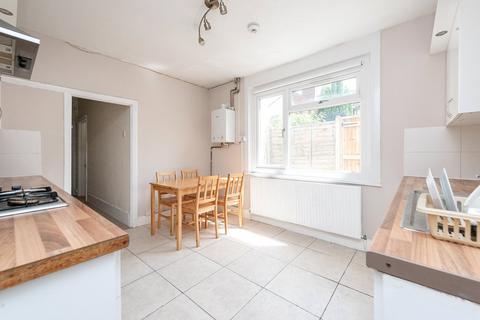 4 bedroom end of terrace house to rent, Cornwall Gardens, Willesden Green, London, NW10