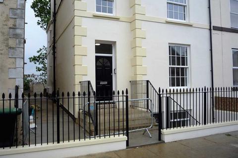 undefined, Pier Road, Northfleet, Gravesend