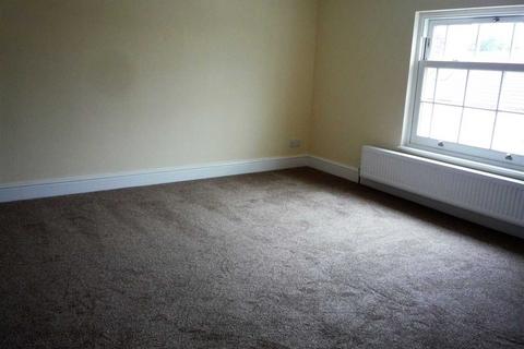 undefined, Pier Road, Northfleet, Gravesend