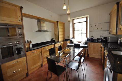 4 bedroom flat to rent, West Preston Street, Newington, Edinburgh, EH8