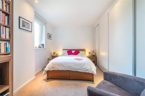 2 bedroom flat for sale, Wharf Road, Islington, London