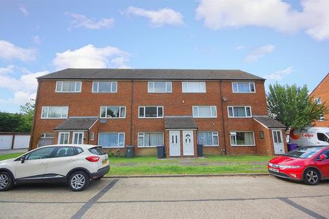 2 bedroom maisonette to rent, Icknield Close, Ickleford, Hitchin