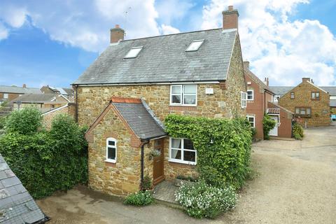 Search Cottages For Sale In Market Harborough Onthemarket
