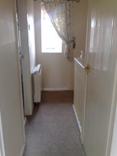 1 bedroom townhouse to rent, Torville Crescent , Kettering, Northants NN15