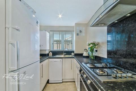 1 bedroom flat for sale, Crosslet Vale, Greenwich, London, SE10 8DL