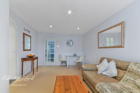 1 bedroom flat for sale, Crosslet Vale, London