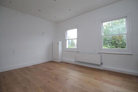 2 bedroom flat to rent, Mayton Street, Islington, N7