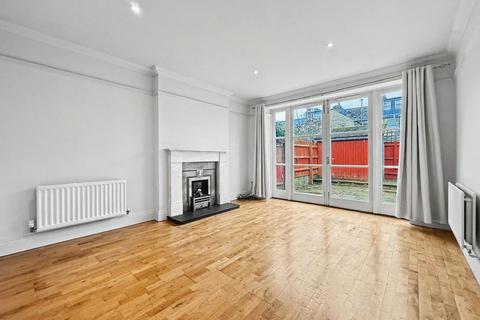 undefined, Cavendish Place, Cambridge, Cambridgeshire